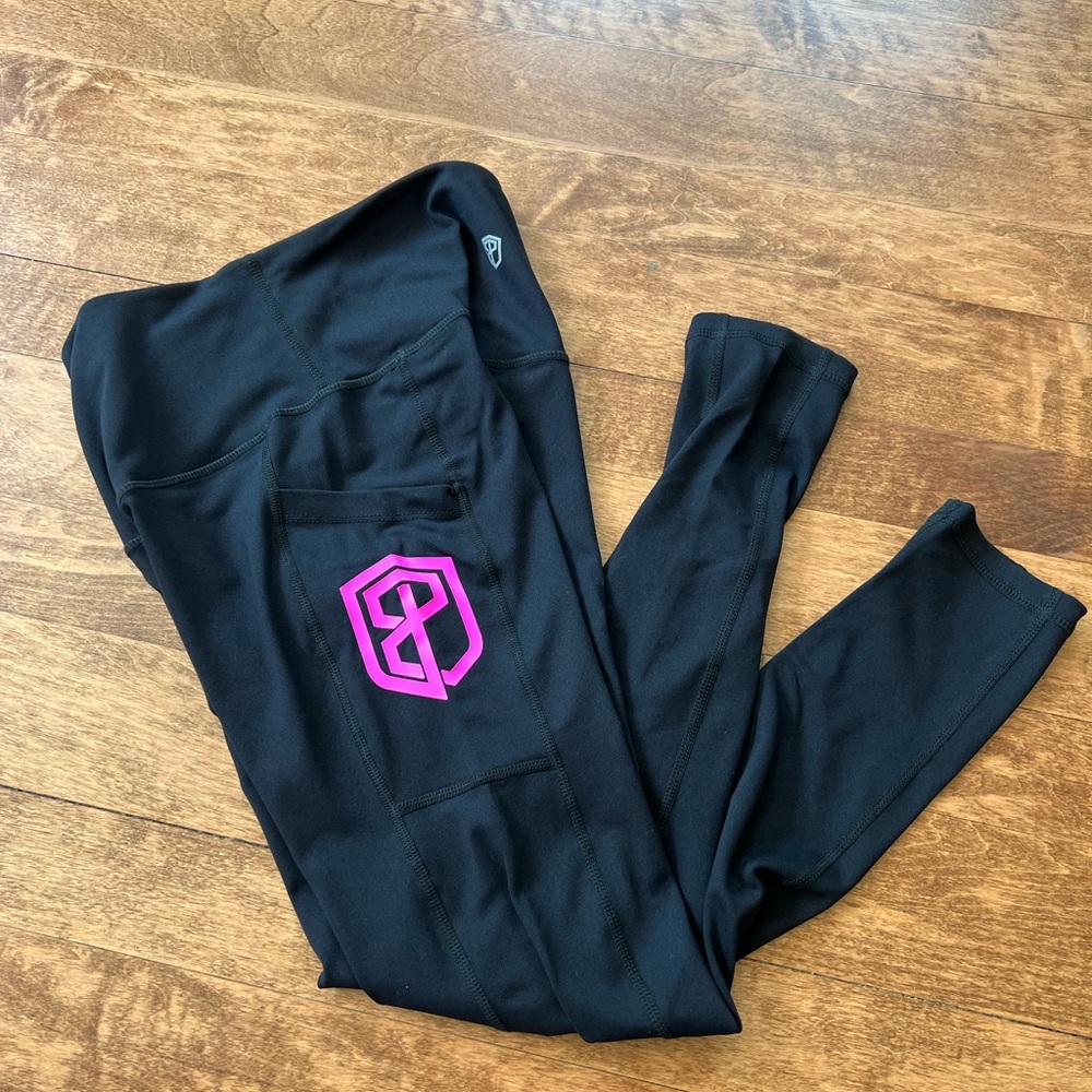 Born Primitive 3/4 leggings with pockets